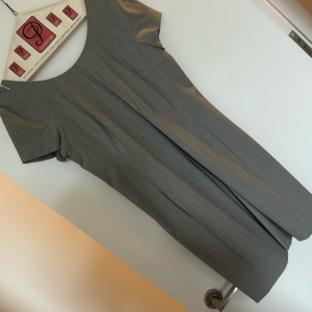 Gray theory dress size 10